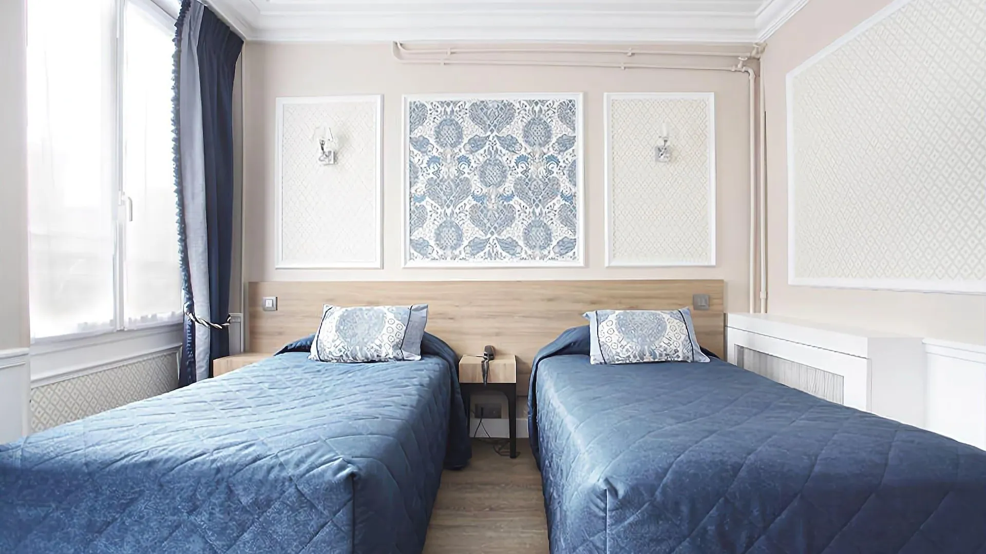 Hotel Montpensier 2*